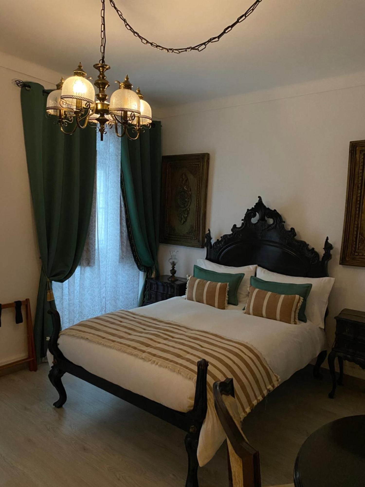 Patio Da Villa - Coruche Boutique Guest House ภายนอก รูปภาพ